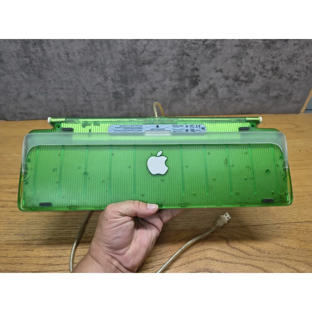 Apple Mac USB M2452 Keyboard Green Lime Color Canadian French Hard To Find